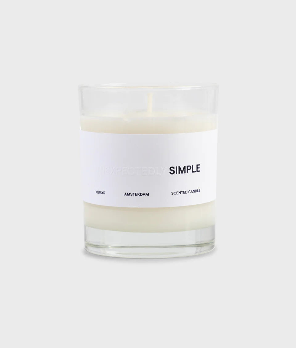 SIMPLE SCENTED CANDLE