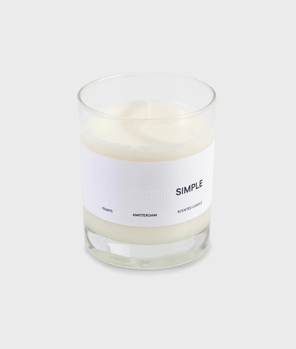 SIMPLE SCENTED CANDLE
