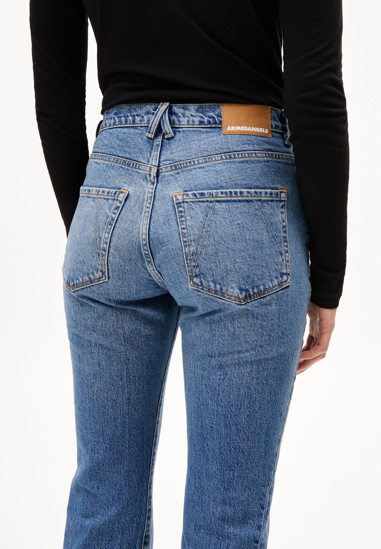 VELAARI JEANS ARMEDANGELS