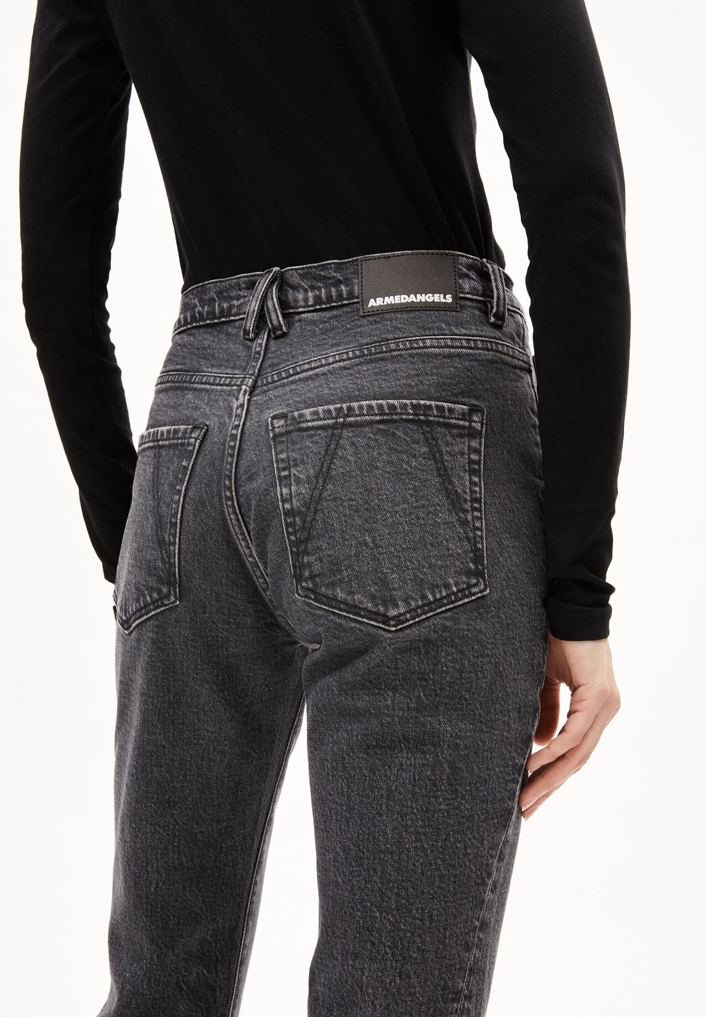 VELAARI JEANS ARMEDANGELS