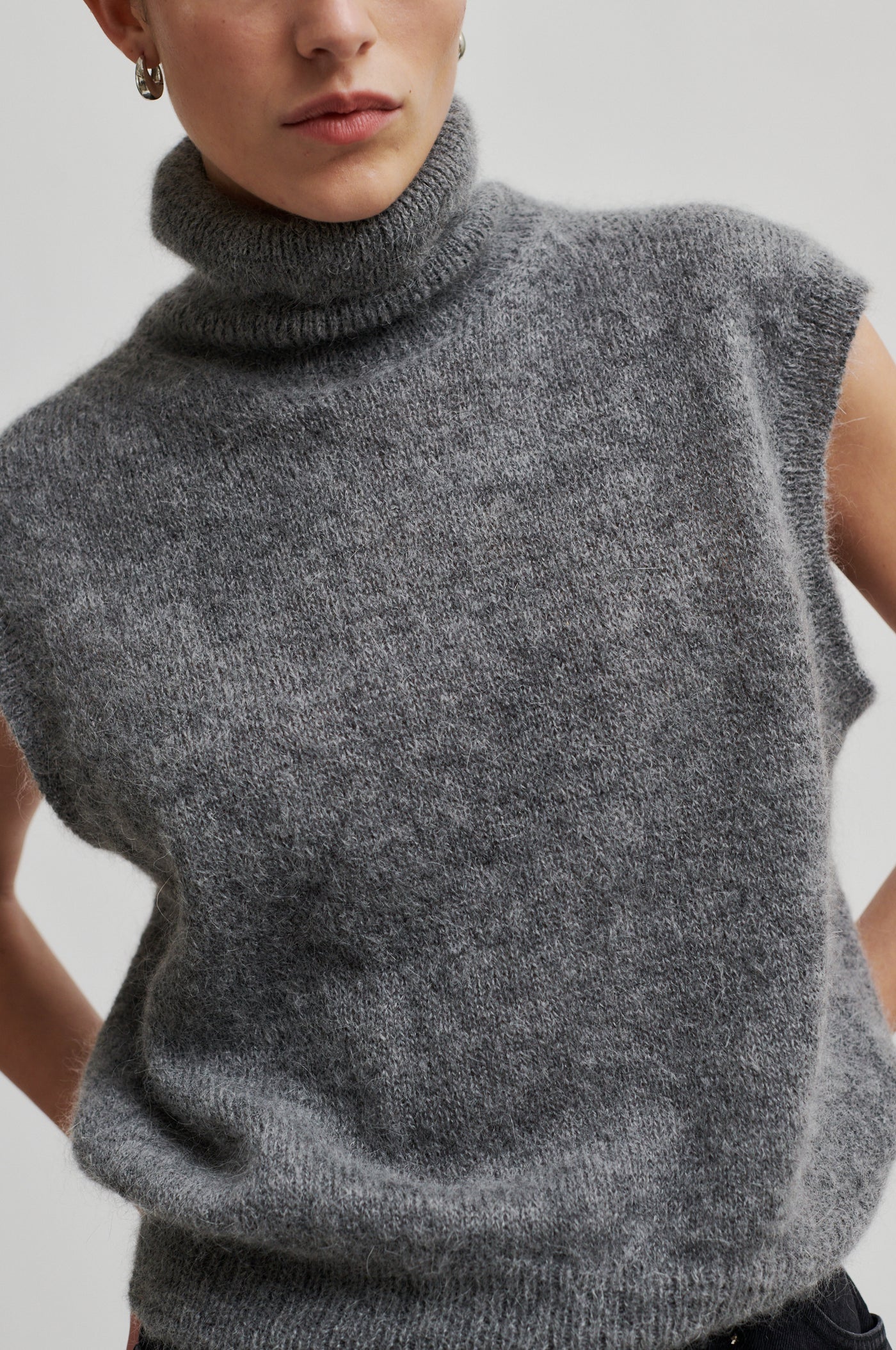 Ilya Knit Vest Second Female