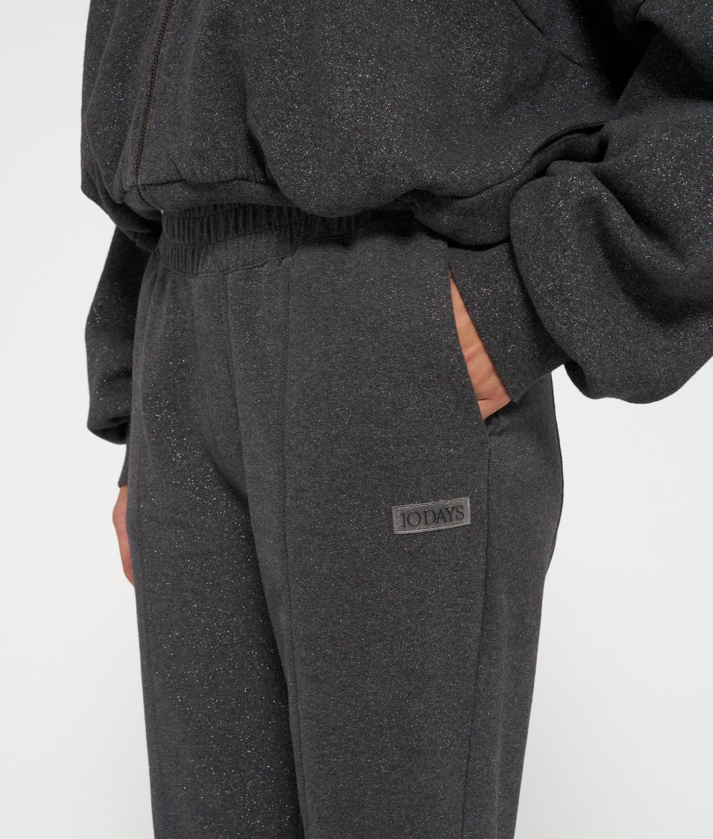 GLITTER JOGGER FLARE 10 DAYS