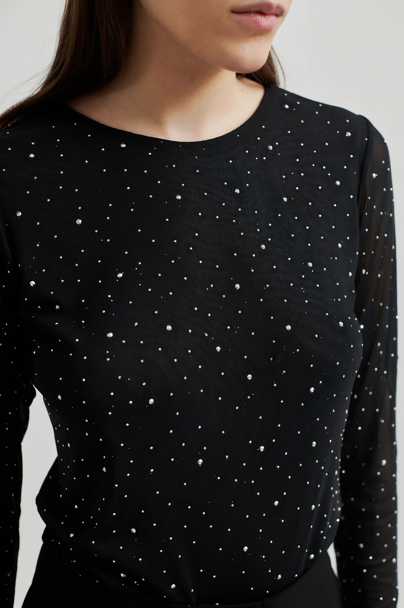 Edgy O-Neck Tee Second Female
