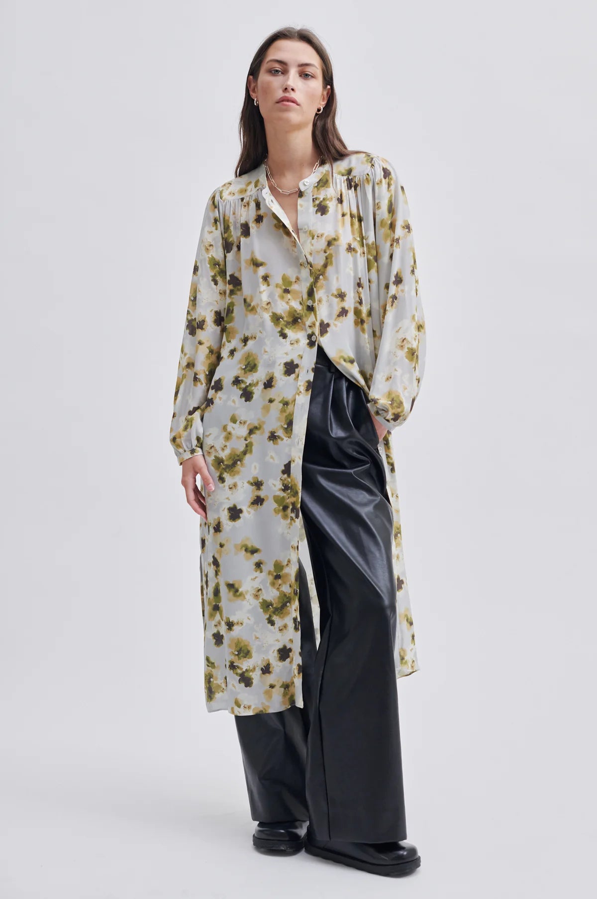 Andra Shirtdress