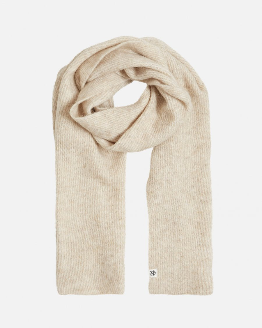 MOSS COPENHAGEN Hope Icon Scarf
