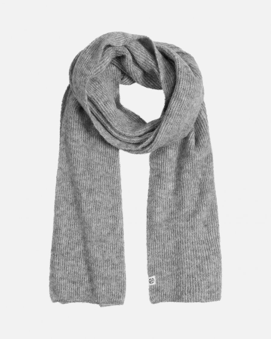 MOSS COPENHAGEN Hope Icon Scarf