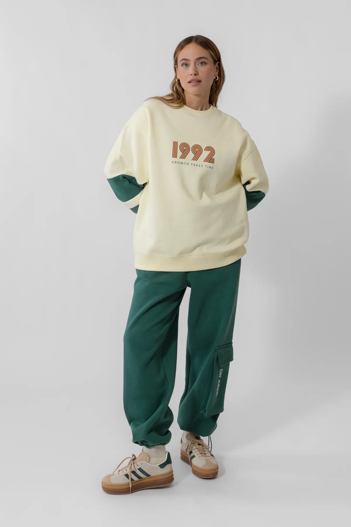 OH APRIL OVERSIZED SWEATER BUTTERCREAM 1992