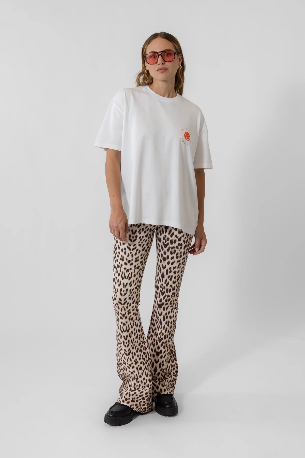 April03-61-01 Boyfriend T-shirt white
